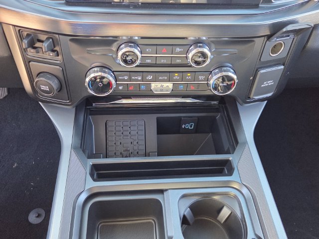 New 2027 Ford F350 Lariat w/ Camper Package RWD image 23