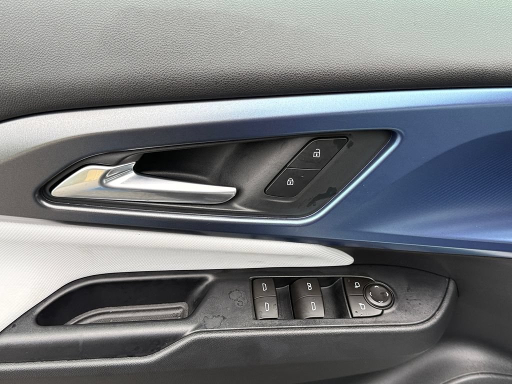 New 2026 Chevrolet Equinox EV LT AWD/4WD image 11
