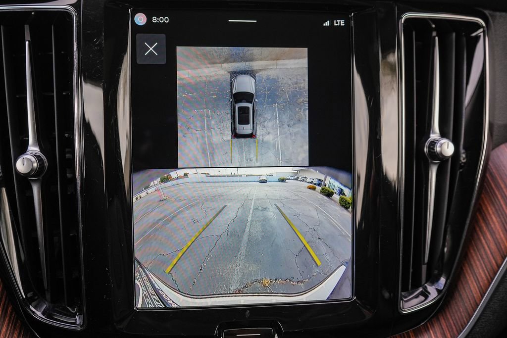 Used 2024 Volvo XC60 B5 Plus w/ Protection Package Premier AWD/4WD image 24