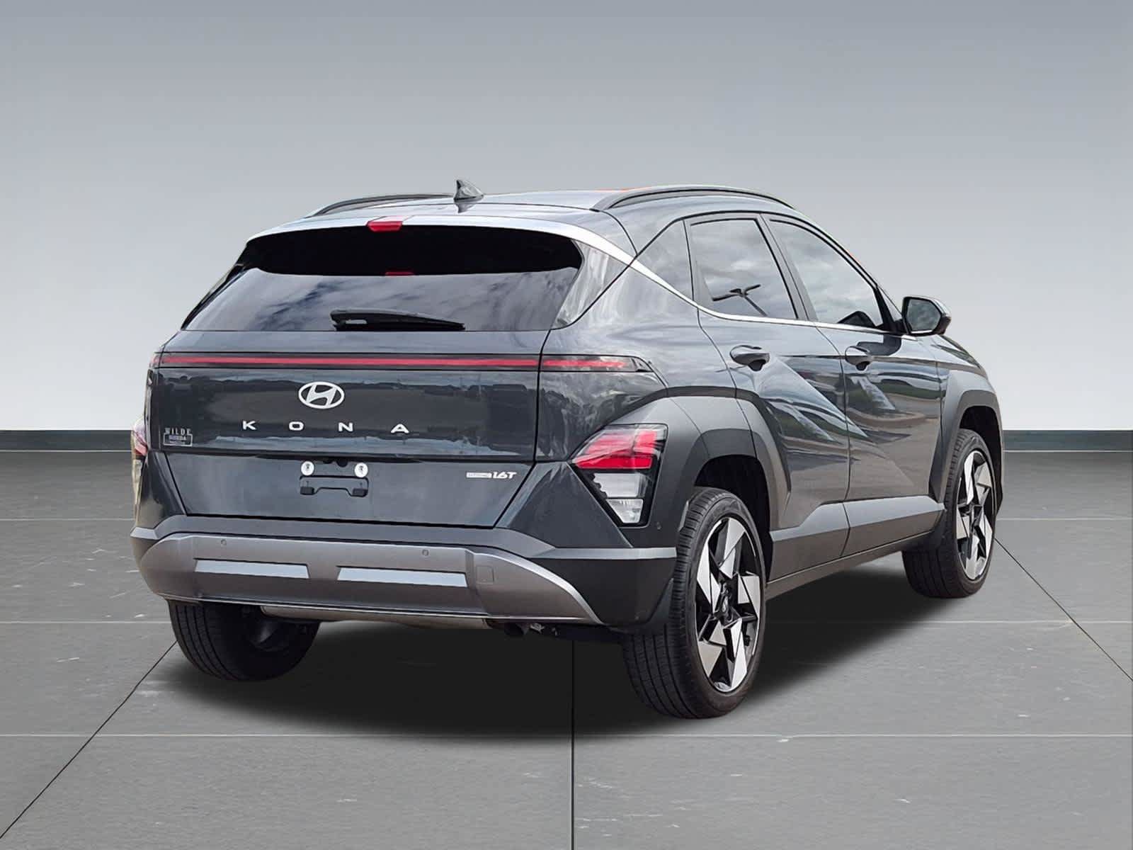 Used 2024 Hyundai Kona Limited AWD/4WD image 6