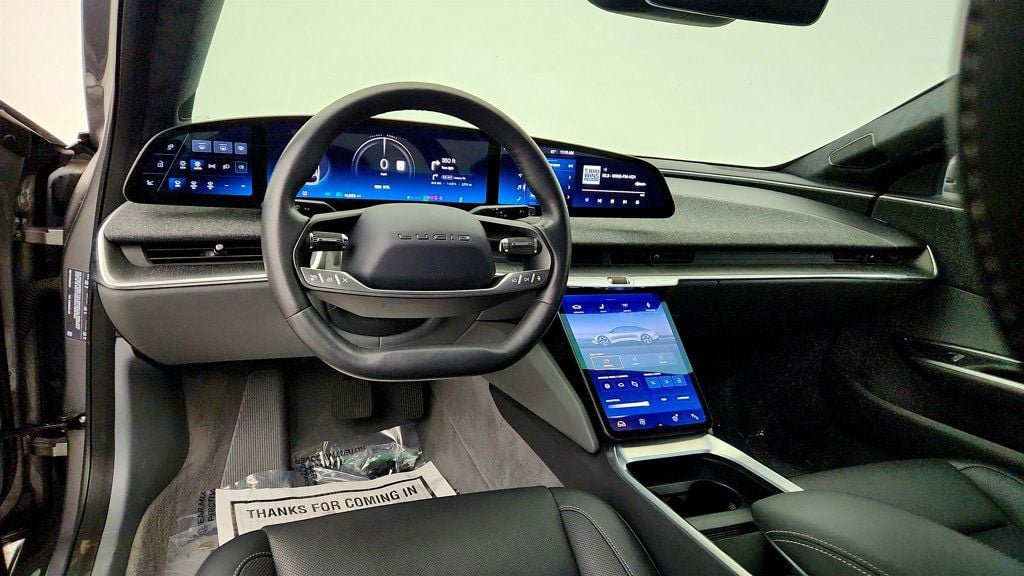 Used 2023 Lucid Air Pure AWD/4WD image 11