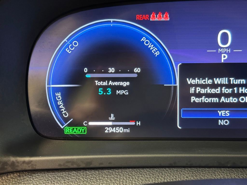 Used 2023 Toyota Crown Limited image 35