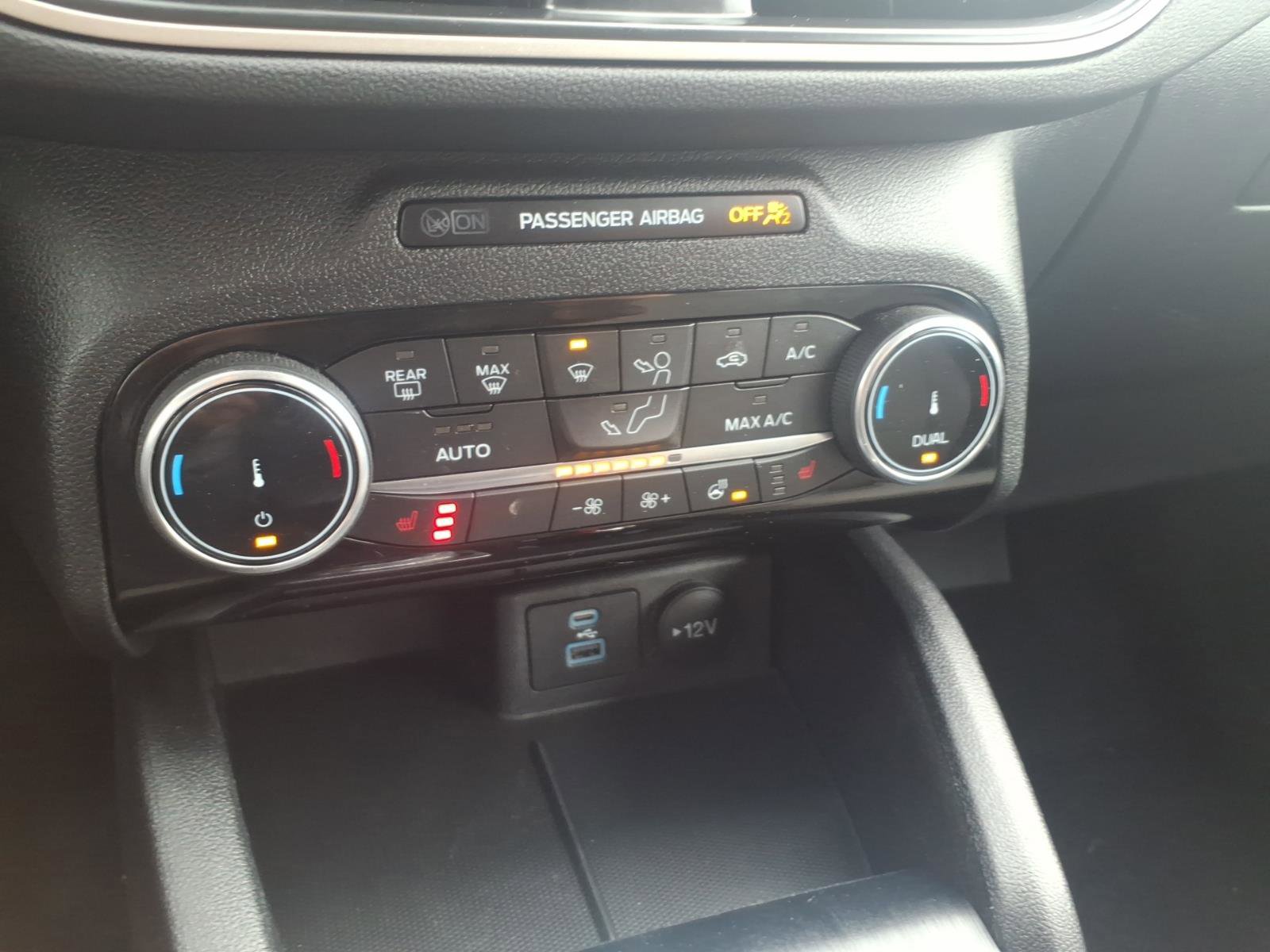 Certified 2022 Ford Escape SE w/ Convenience Package image 18