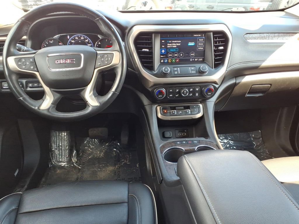 Used 2023 GMC Acadia Denali w/ Denali Ultimate Package image 9
