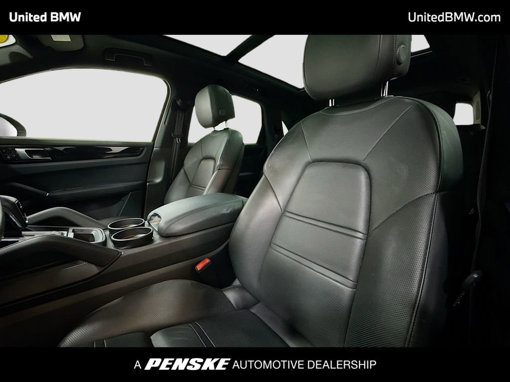 Used 2020 Porsche Cayenne image 5