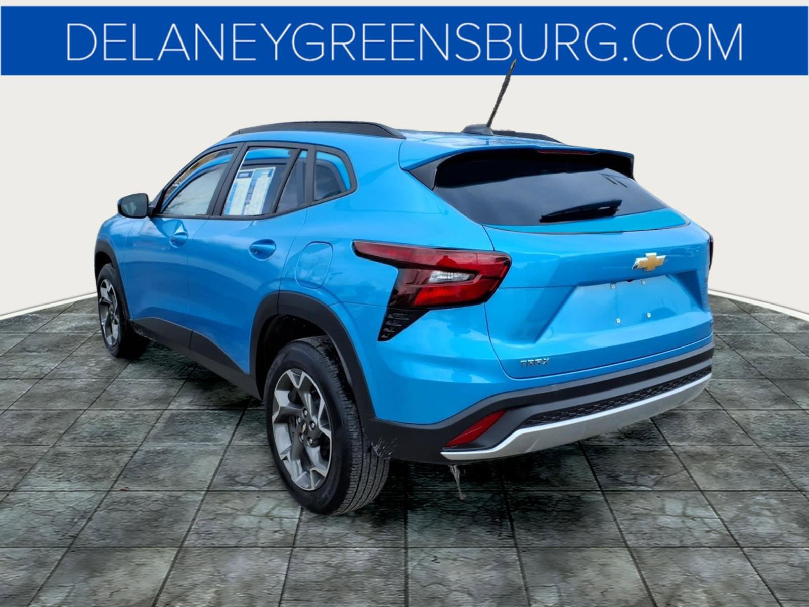 Certified 2025 Chevrolet Trax LT w/ LT Convenience Package image 5