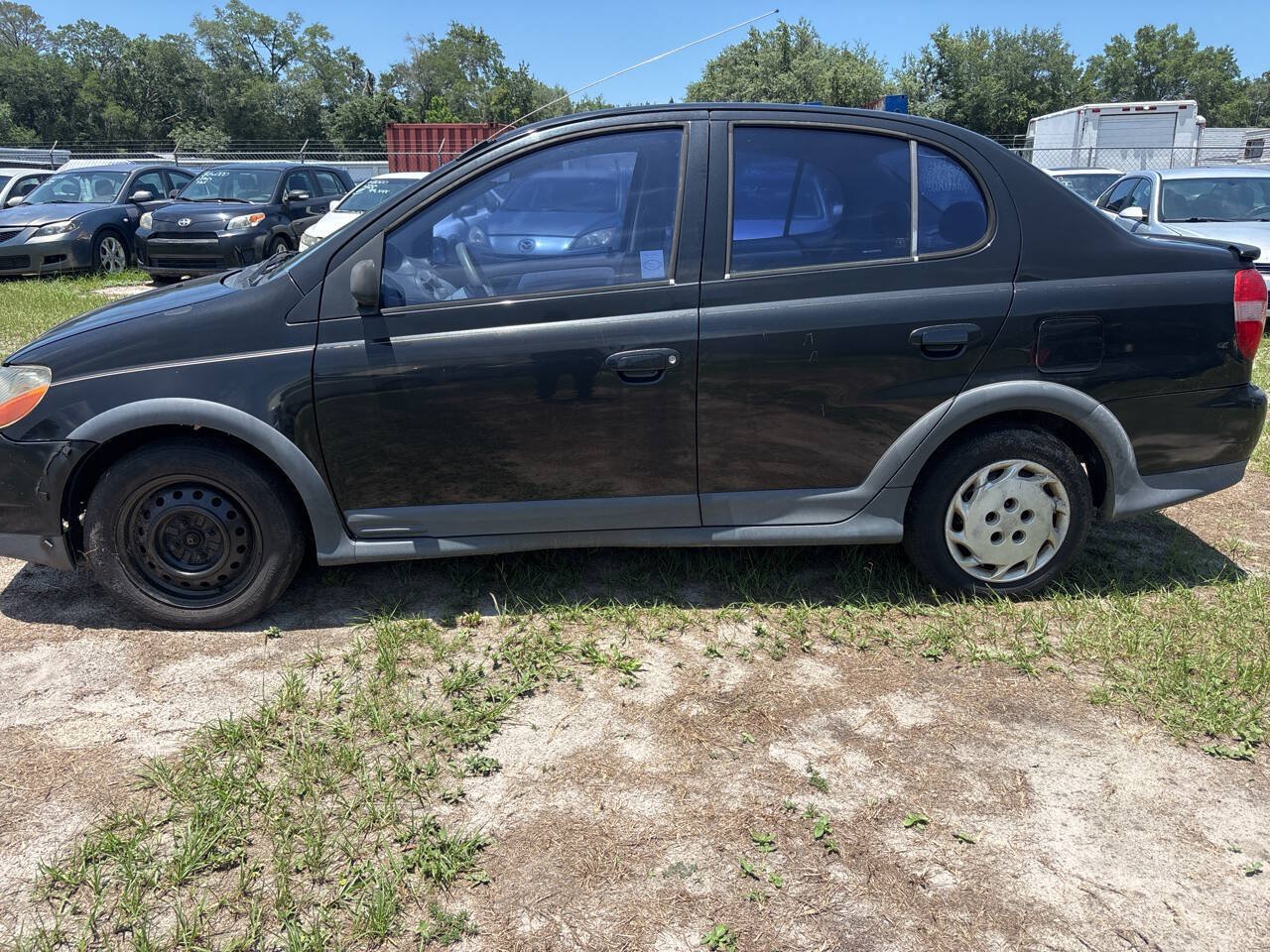 Used 2002 Toyota Echo Sedan FWD image 3