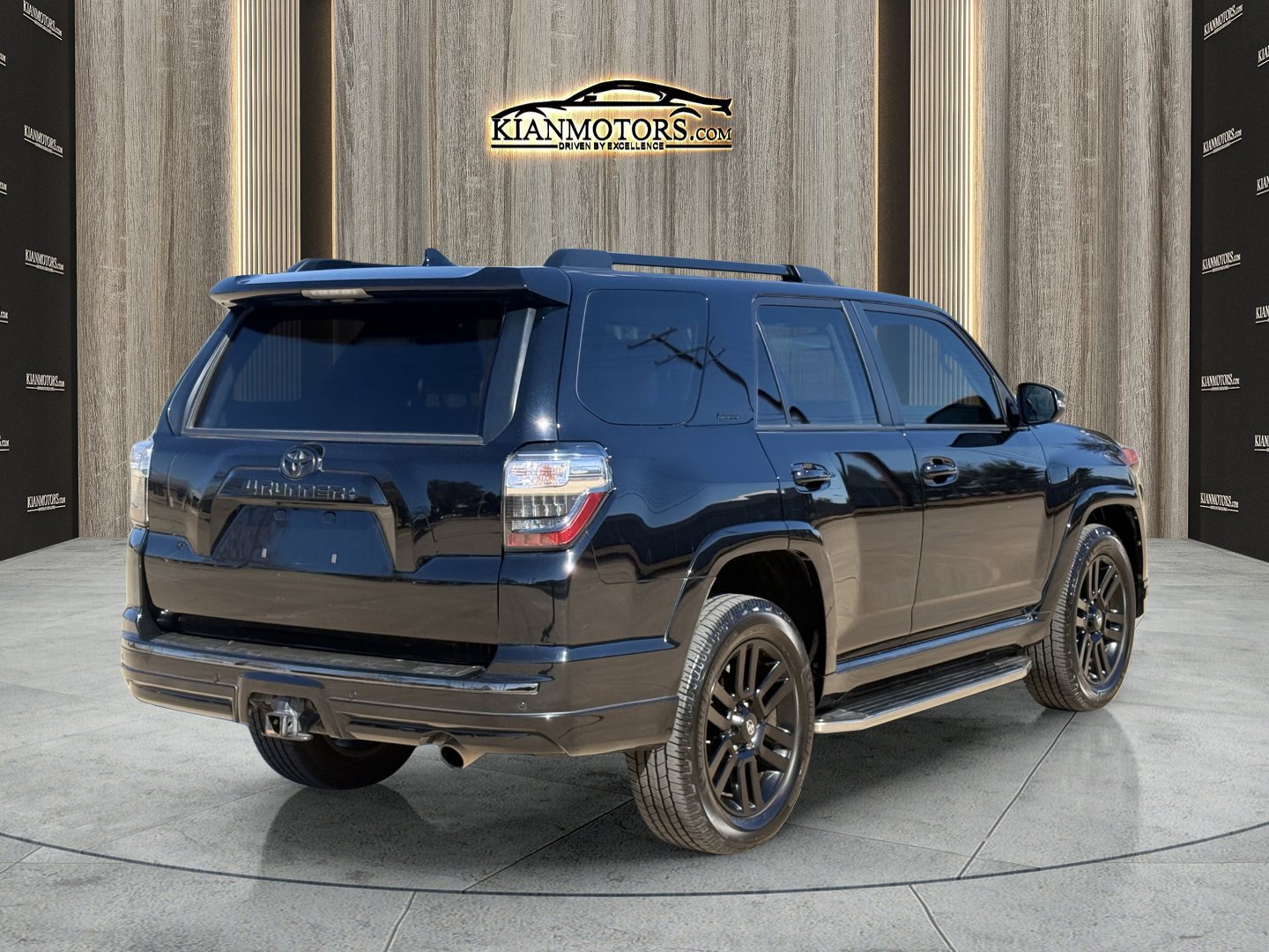 Used 2019 Toyota 4Runner Limited image 7