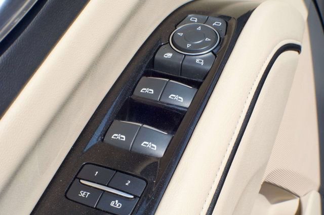 Used 2021 Cadillac Escalade Premium Luxury w/ Performance Package AWD/4WD image 42