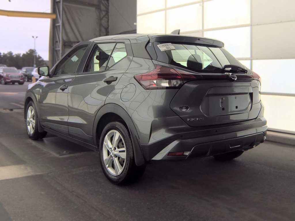 Certified 2021 Nissan Kicks S FWD image 3