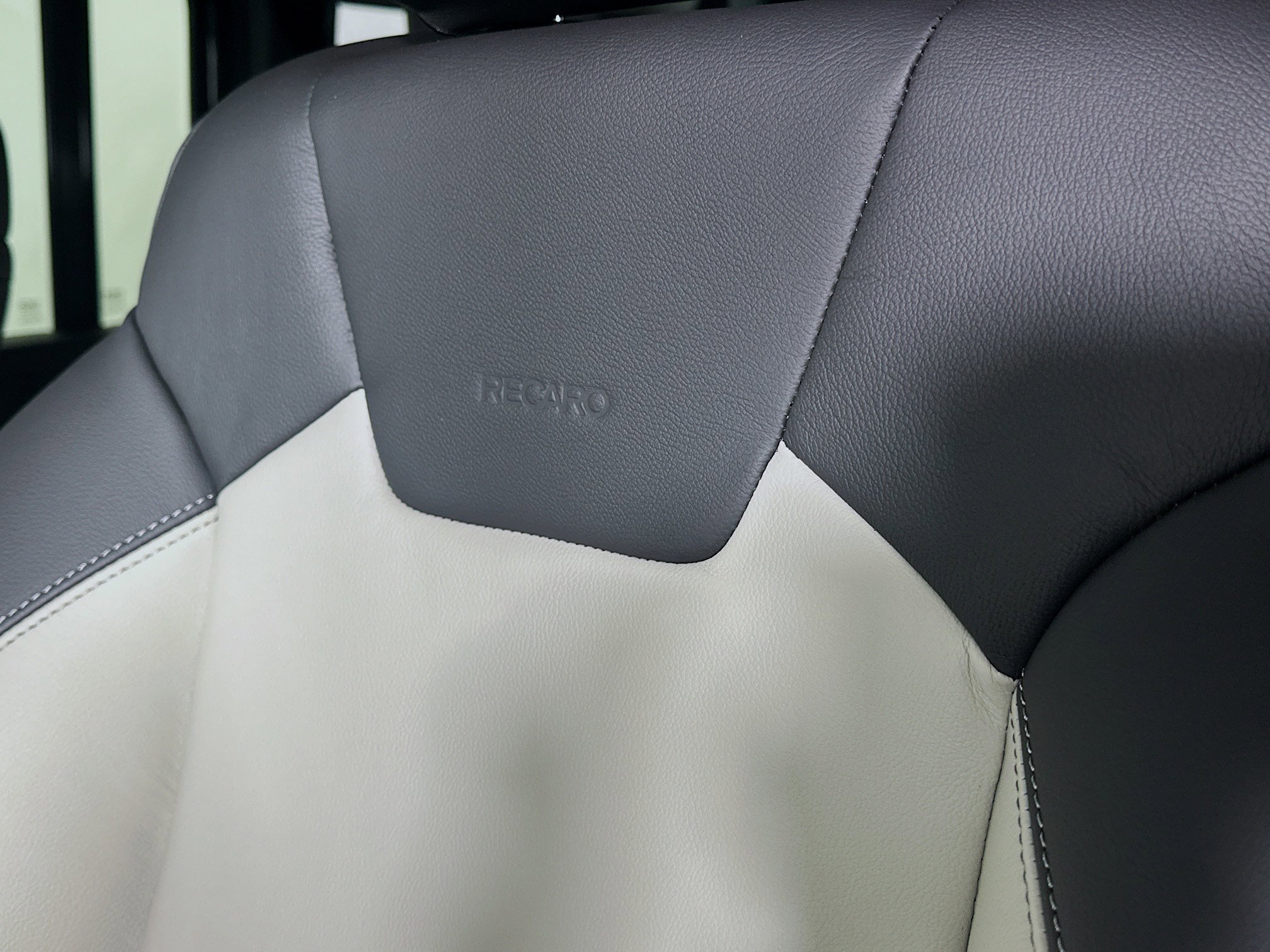 New 2025 INEOS Grenadier Station Wagon AWD/4WD image 40
