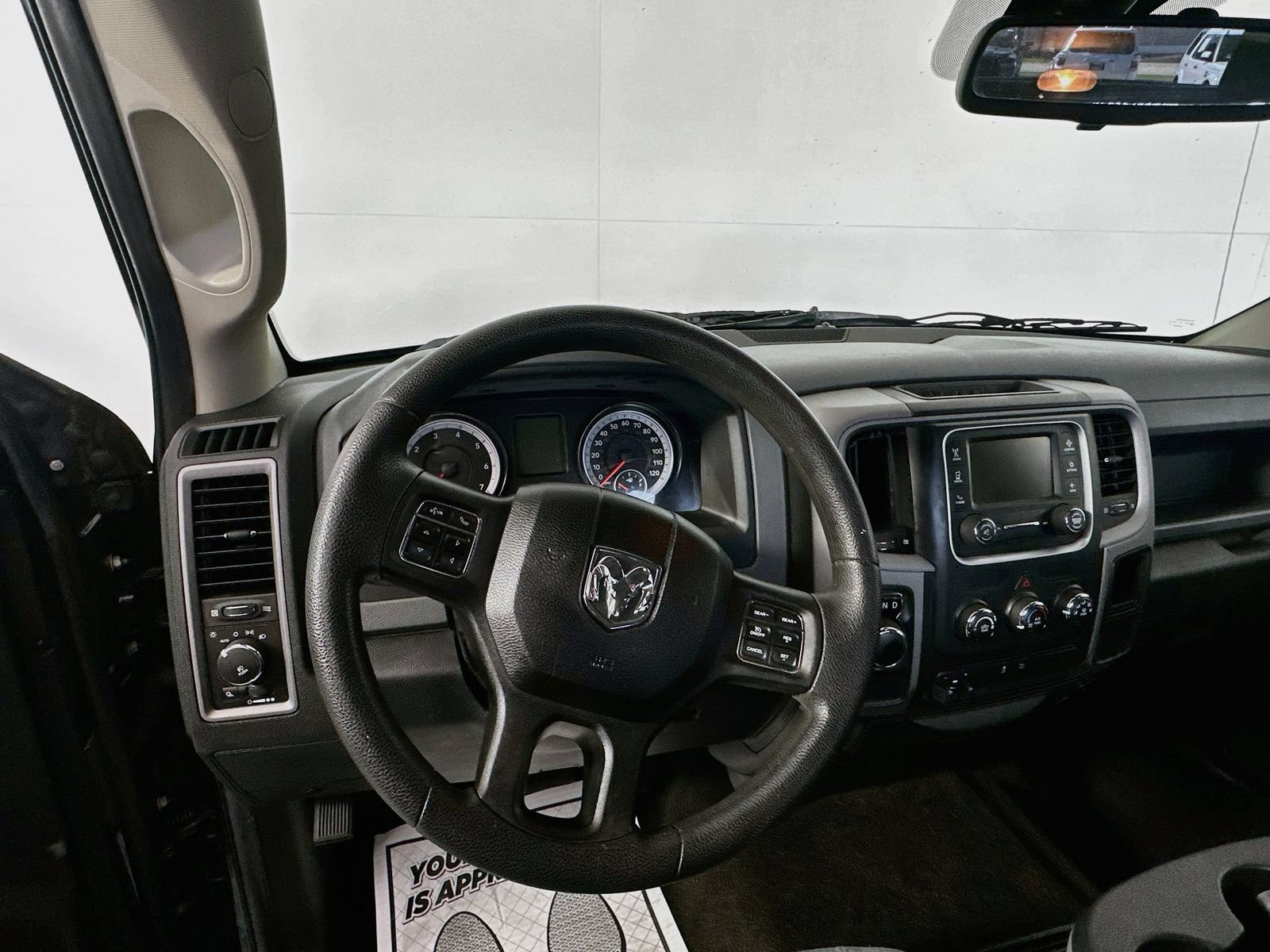 Used 2014 RAM 1500 Express RWD image 11