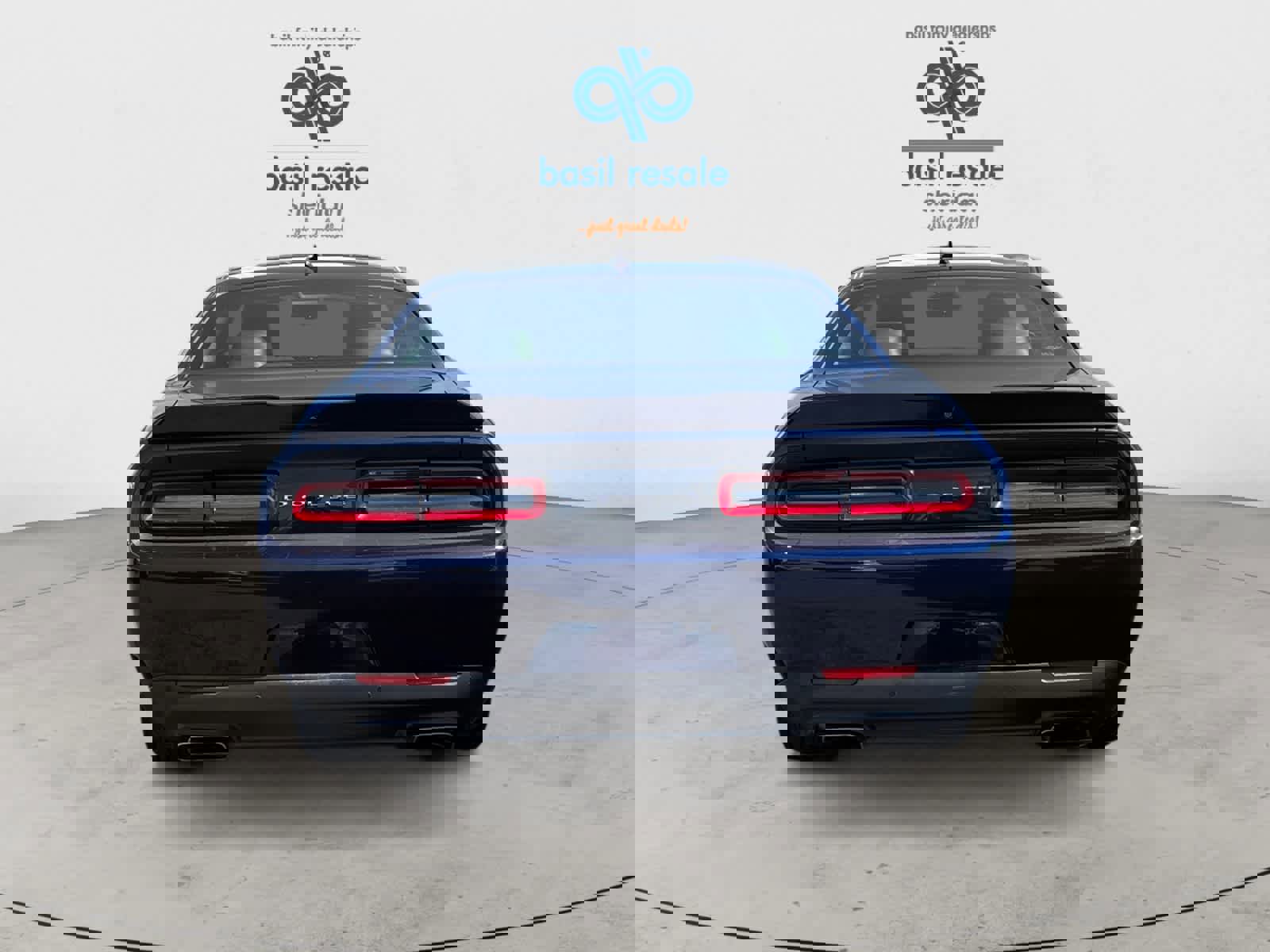 Used 2016 Dodge Challenger R/T Plus RWD image 5