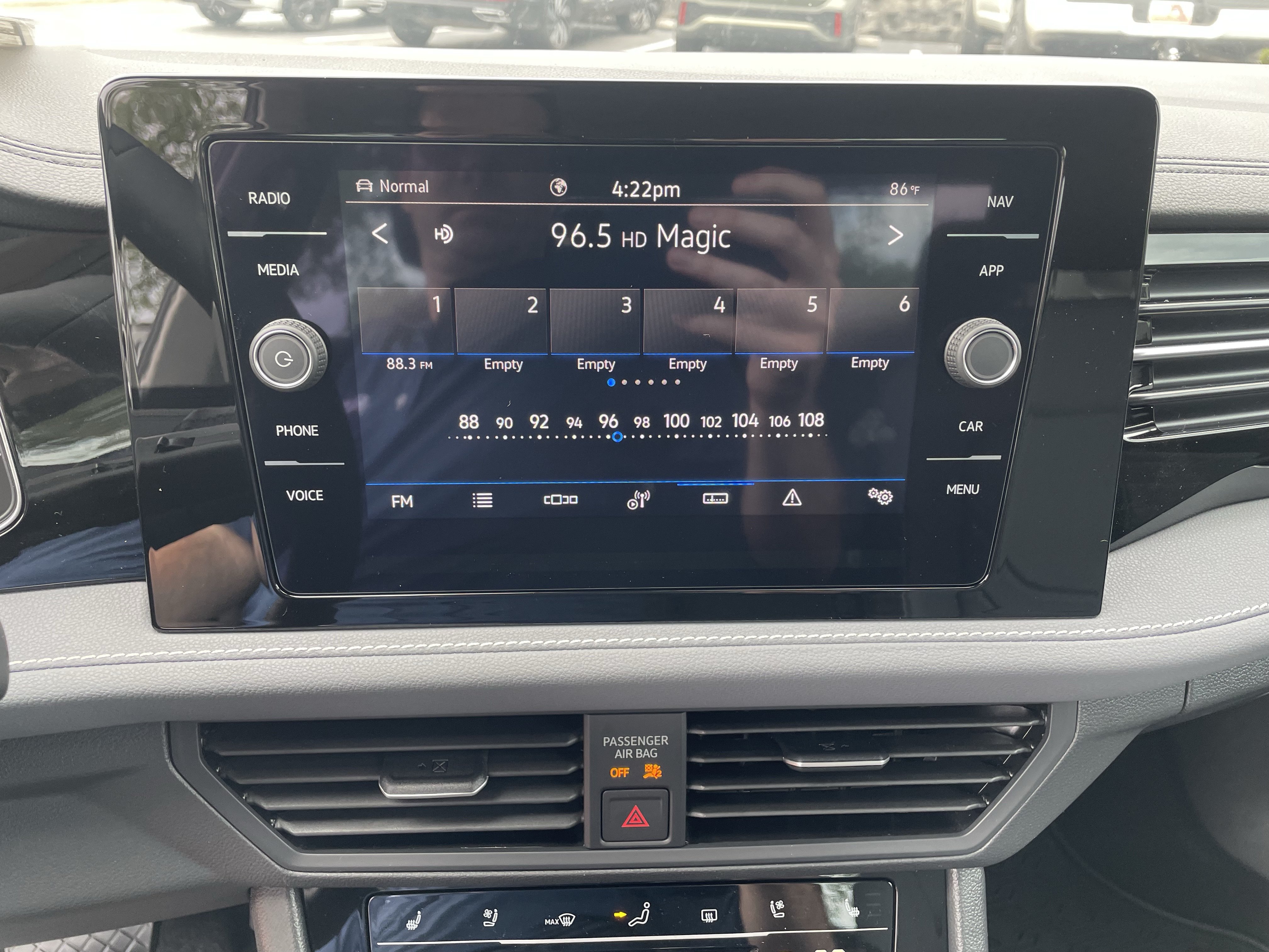 New 2026 Volkswagen Jetta SEL FWD image 18