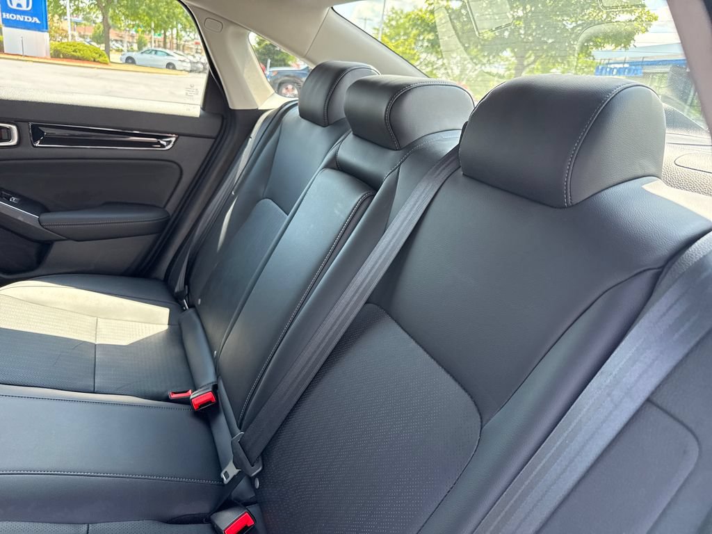Used 2023 Honda Civic Touring image 19