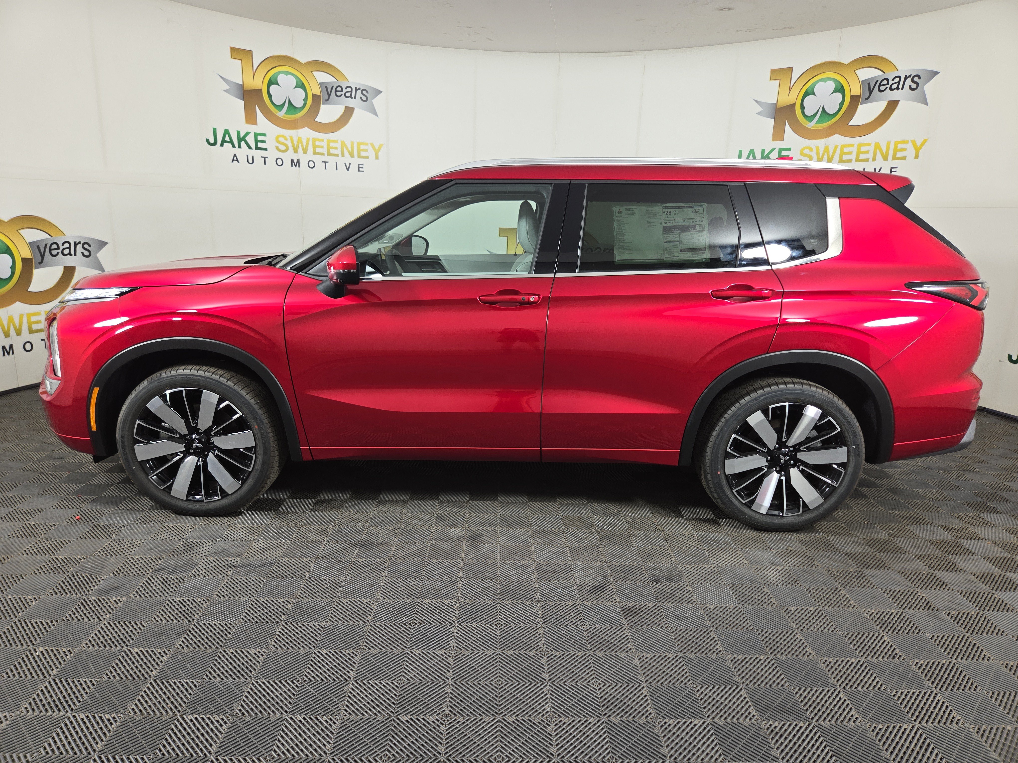New 2026 Mitsubishi Outlander SEL FWD image 4