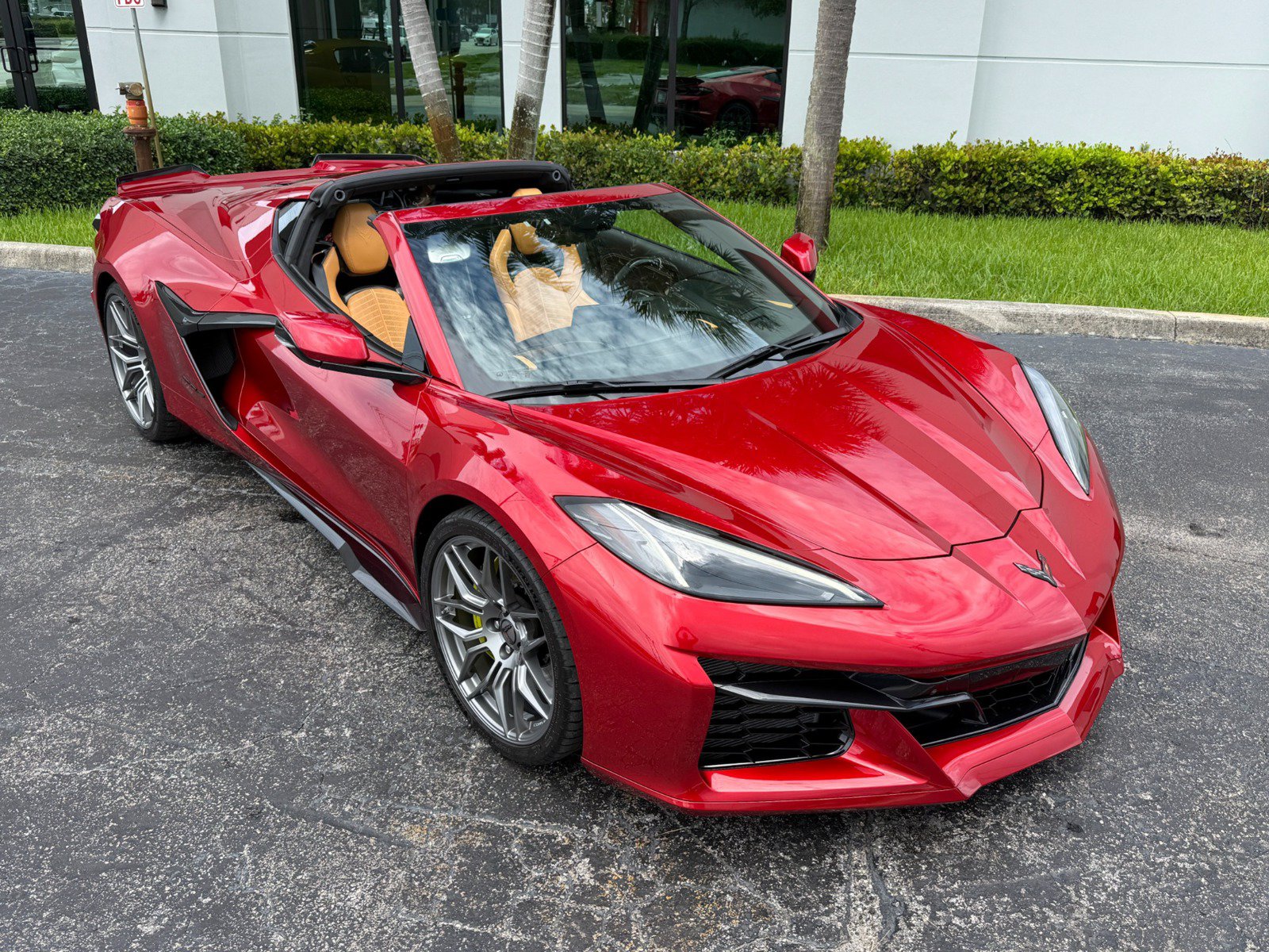 Used 2023 Chevrolet Corvette Z06 w/ Engine Appearance Package RWD image 6