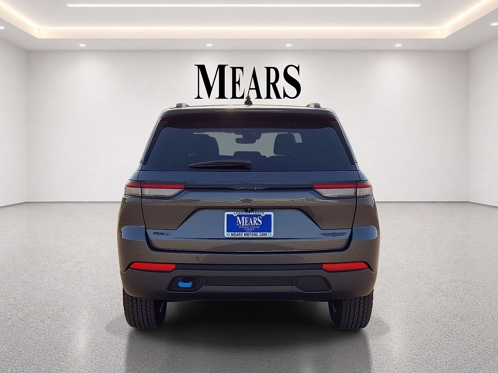 Used 2023 Jeep Grand Cherokee Trailhawk AWD/4WD image 4