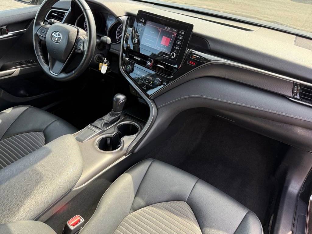 Certified 2023 Toyota Camry SE FWD image 17