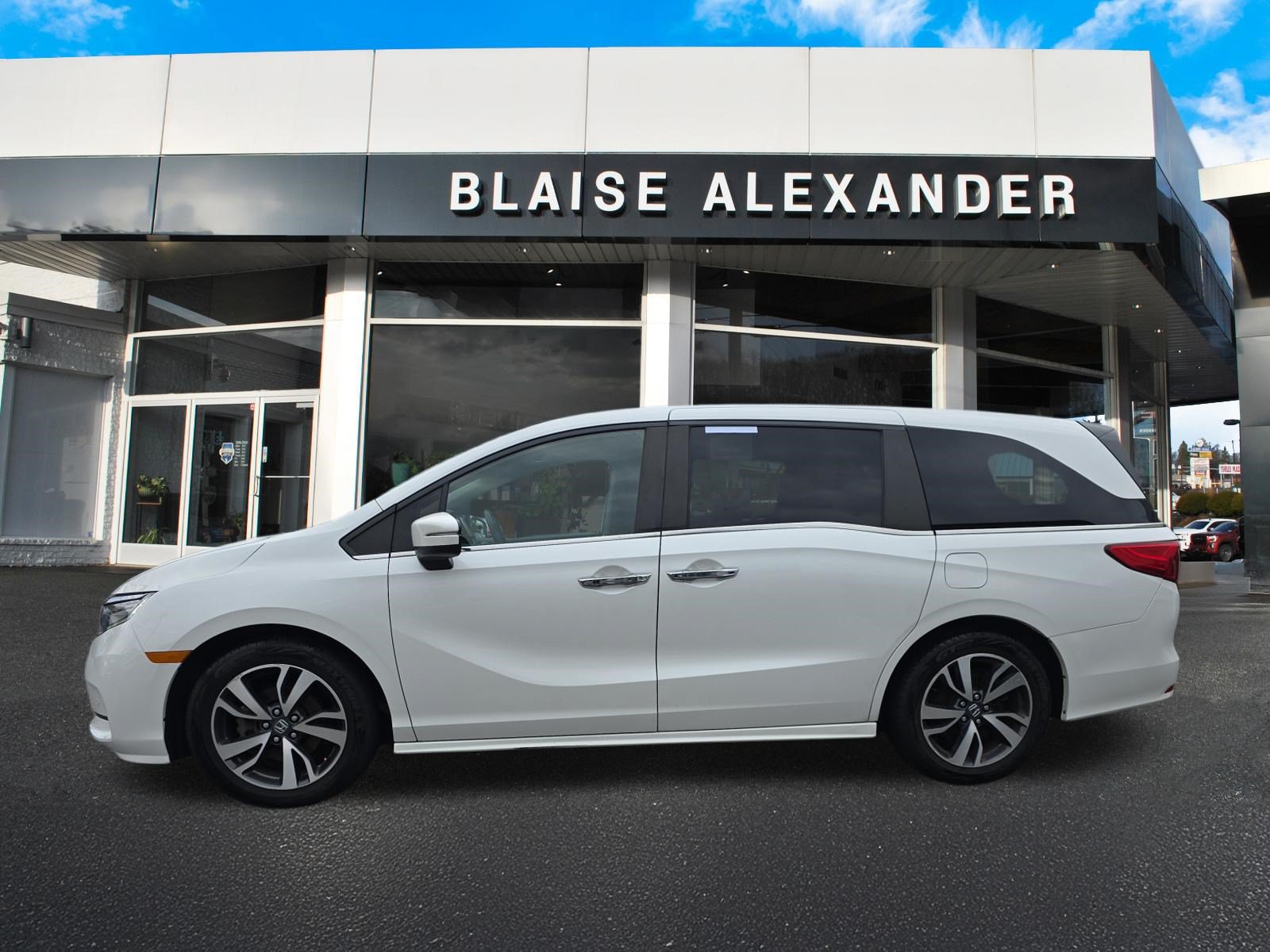 Used 2021 Honda Odyssey Touring image 8