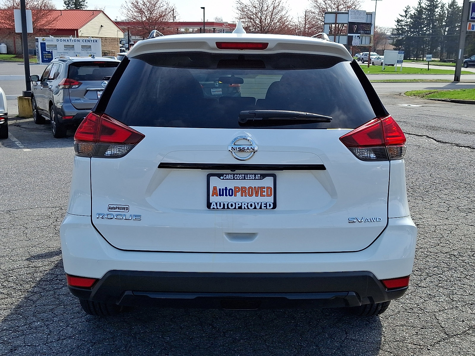Used 2017 Nissan Rogue SV image 5