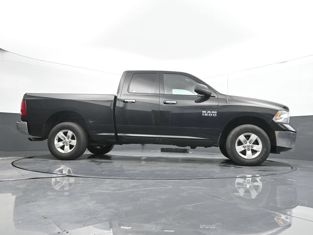 Used 2018 RAM 1500 Classic SLT AWD/4WD image 33