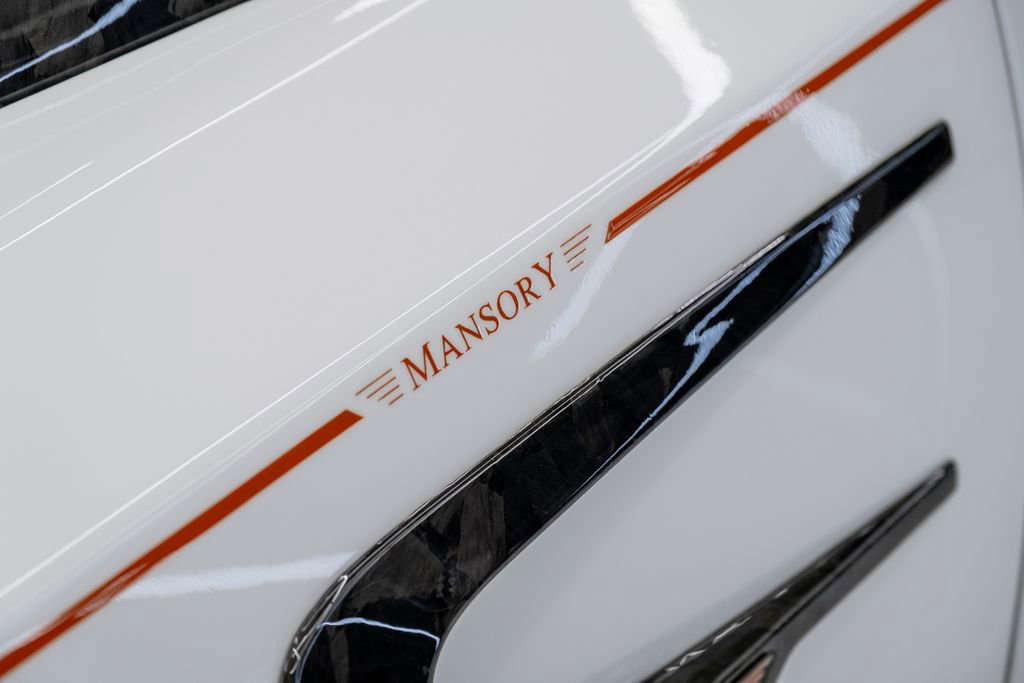 Used 2024 Rolls-Royce Cullinan image 30