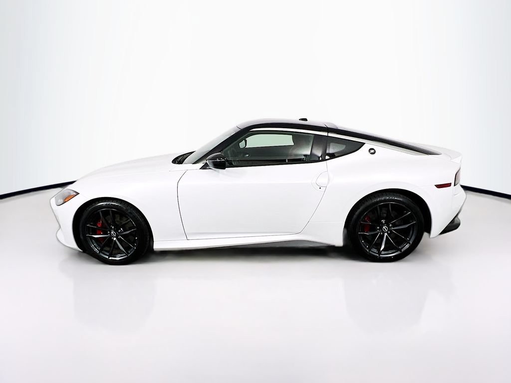 Used 2024 Nissan Z Performance w/ Floor Mat Package RWD image 4