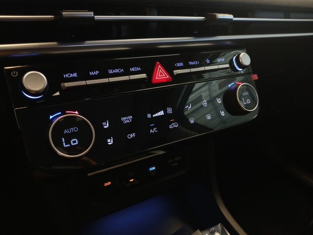 New 2026 Hyundai Tucson Limited AWD/4WD image 19