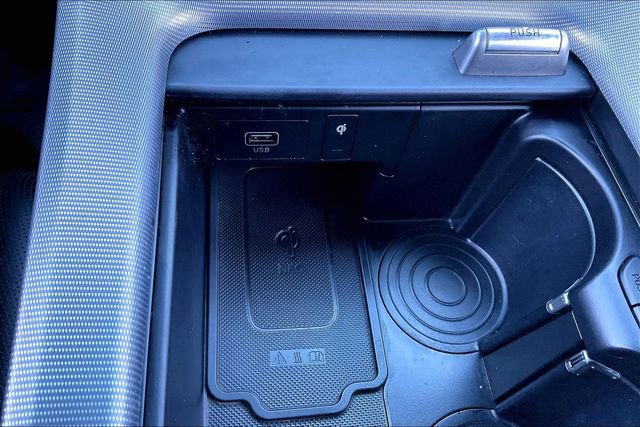 Used 2023 Hyundai Palisade Calligraphy image 33