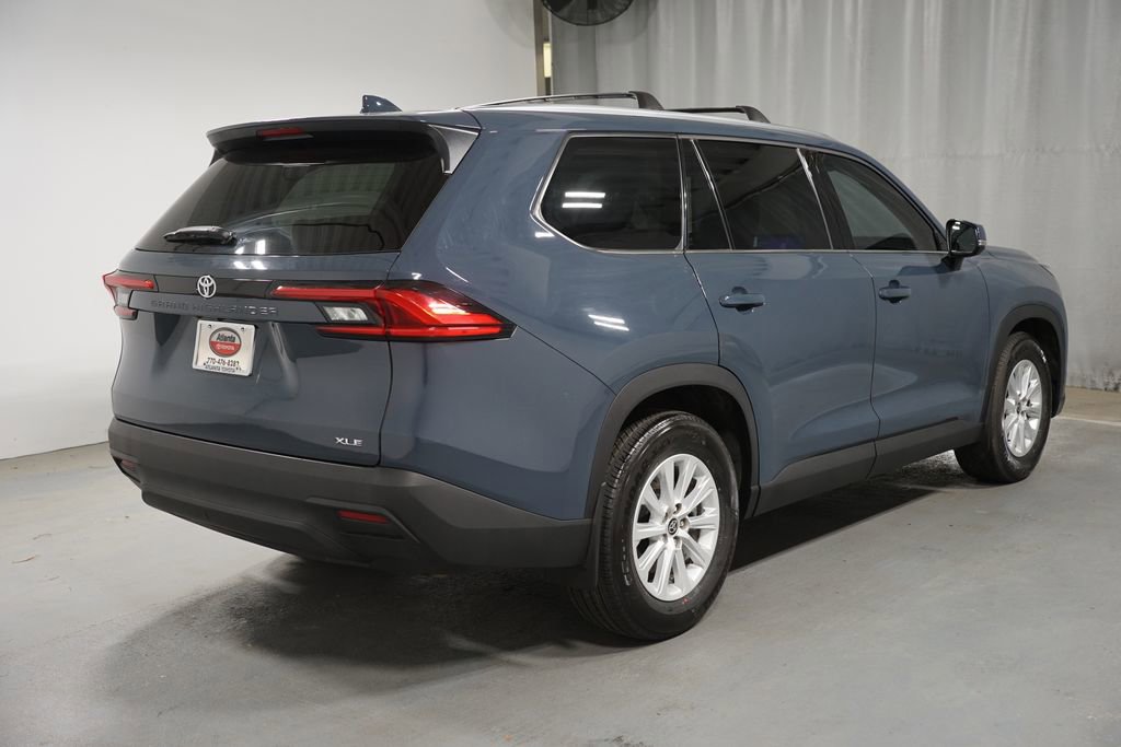 Certified 2024 Toyota Grand Highlander XLE image 8