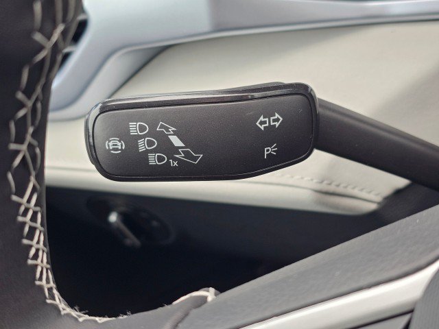 New 2026 Volkswagen Taos SE AWD/4WD image 40