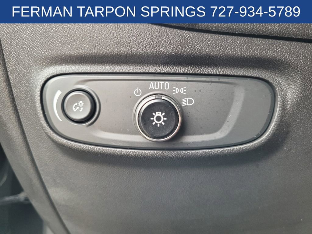 Used 2022 Chevrolet Equinox RS w/ RS Leather Package image 26