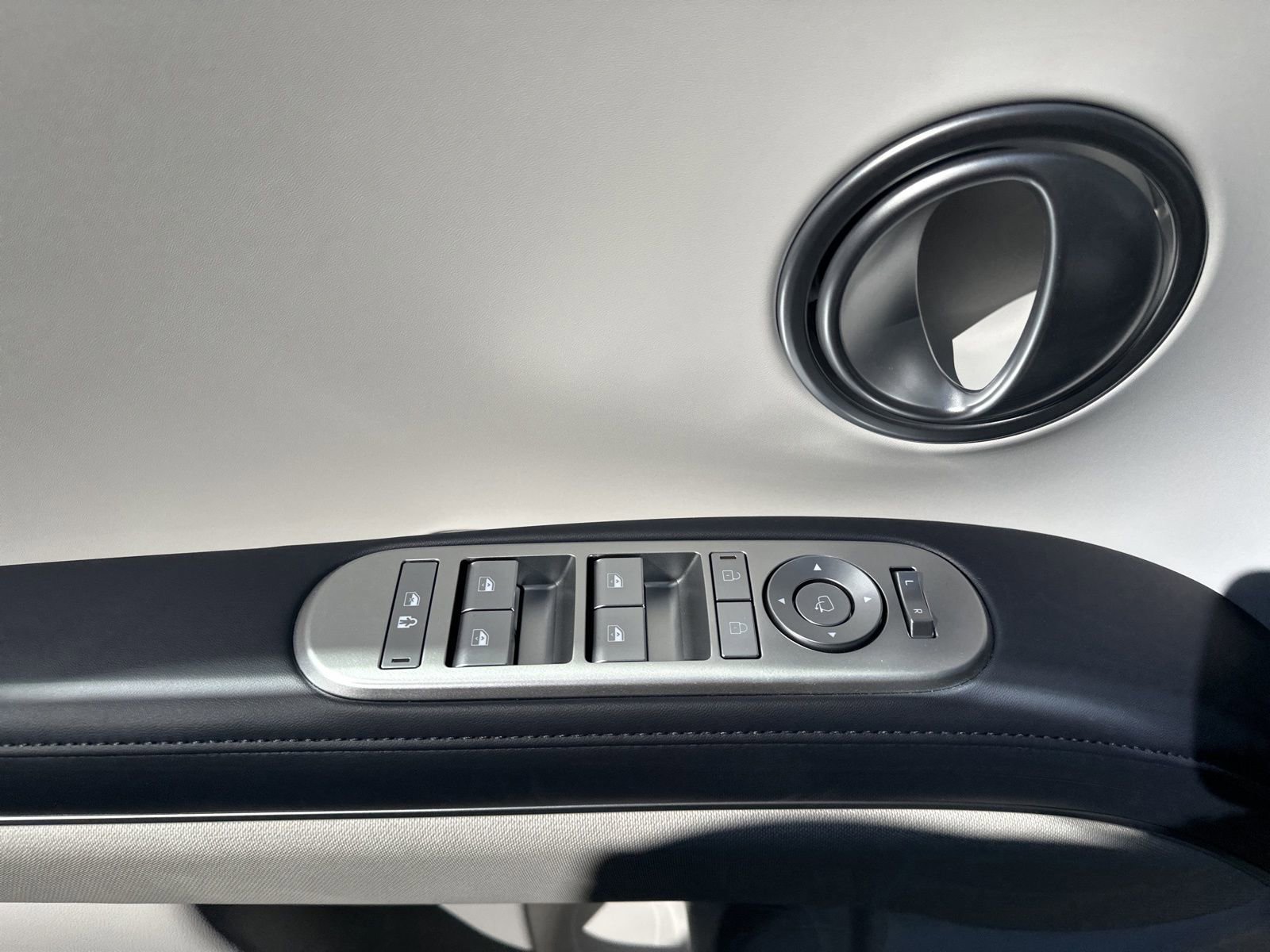 New 2026 Hyundai Palisade Calligraphy image 9