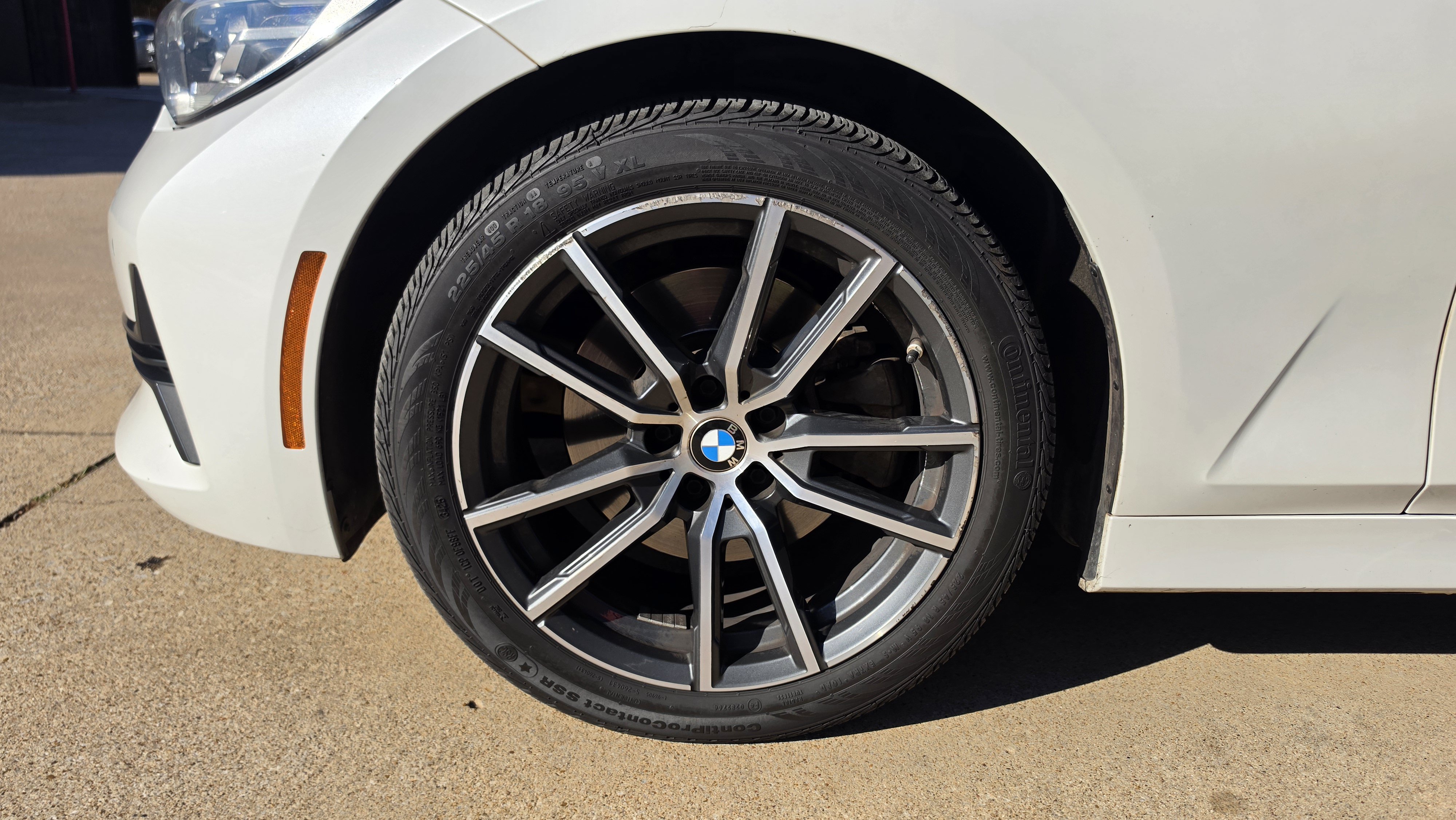 Used 2020 BMW 330i Sedan RWD image 13