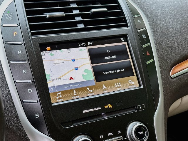 Used 2019 Lincoln MKC Select w/ Select Plus Package FWD image 15