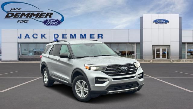 Certified 2023 Ford Explorer XLT w/ Equipment Group 202A image 1