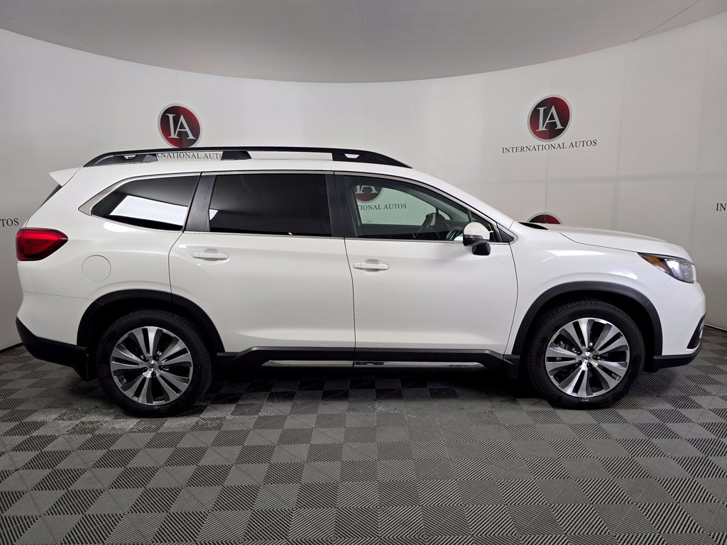 Used 2021 Subaru Ascent Limited w/ Technology Package AWD/4WD image 3