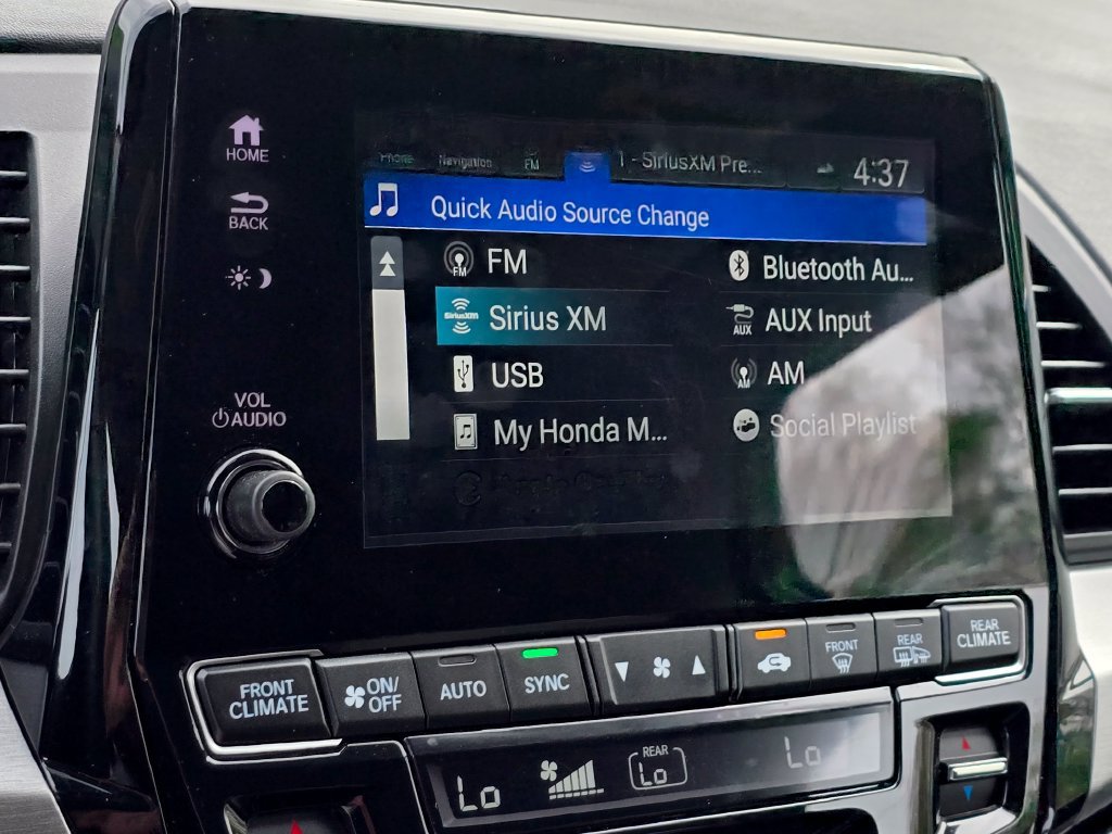 Used 2023 Honda Odyssey Touring image 44