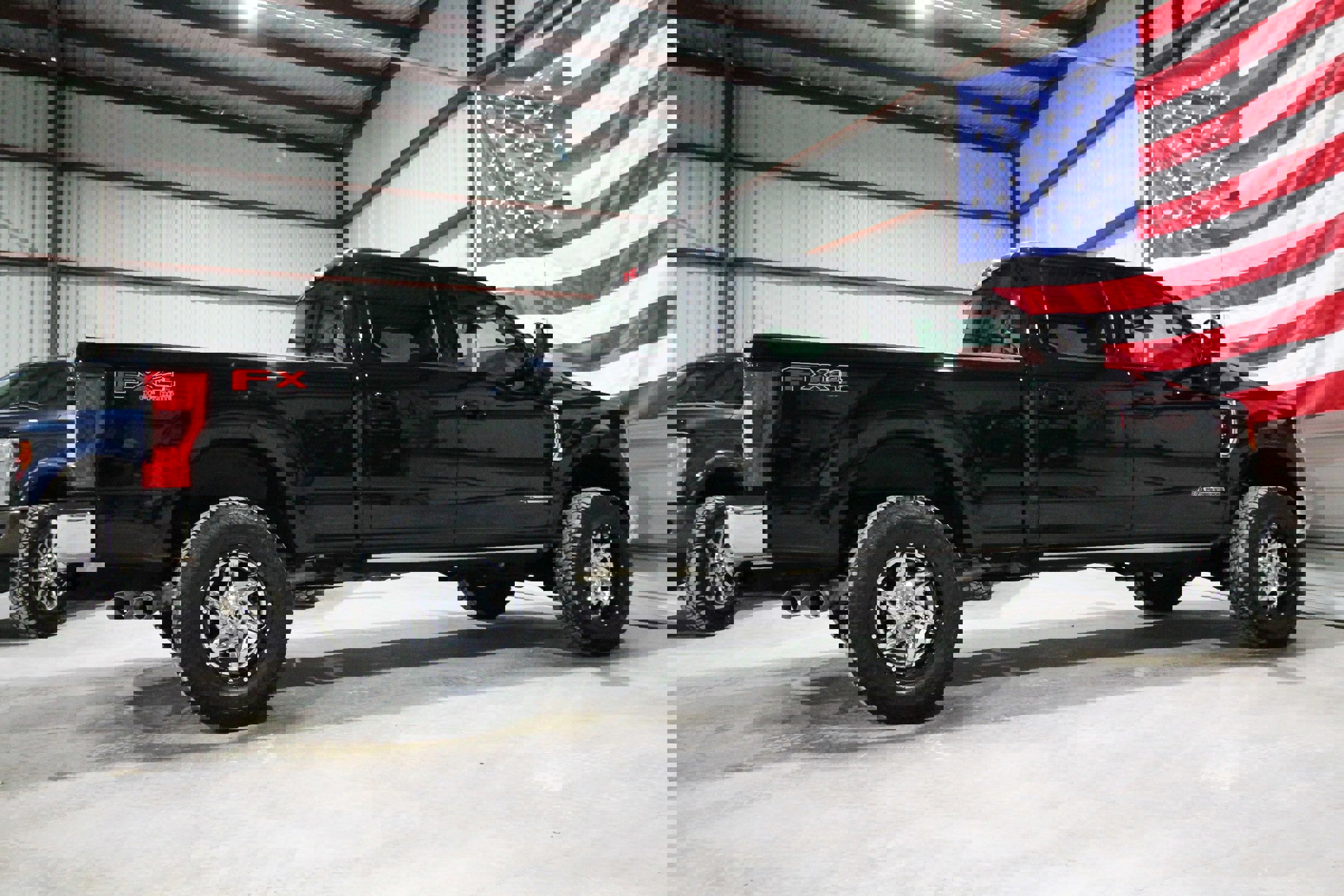 Used 2018 Ford F250 Lariat w/ Lariat Ultimate Package image 13