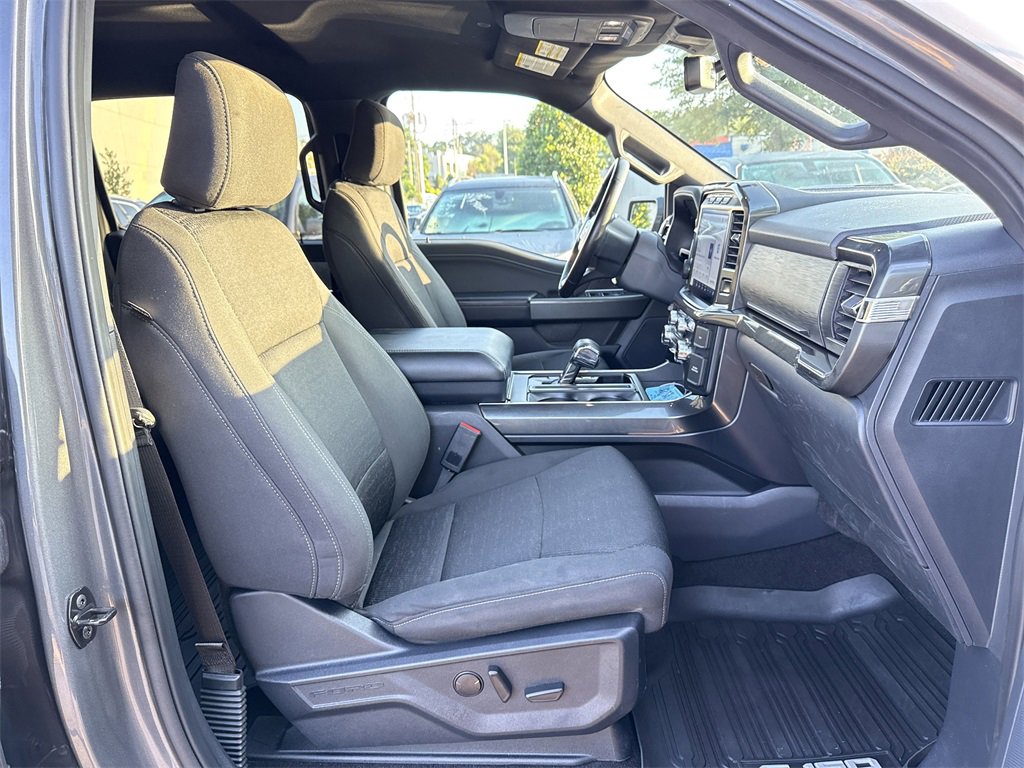 Used 2022 Ford F150 XLT w/ Equipment Group 302A High image 18