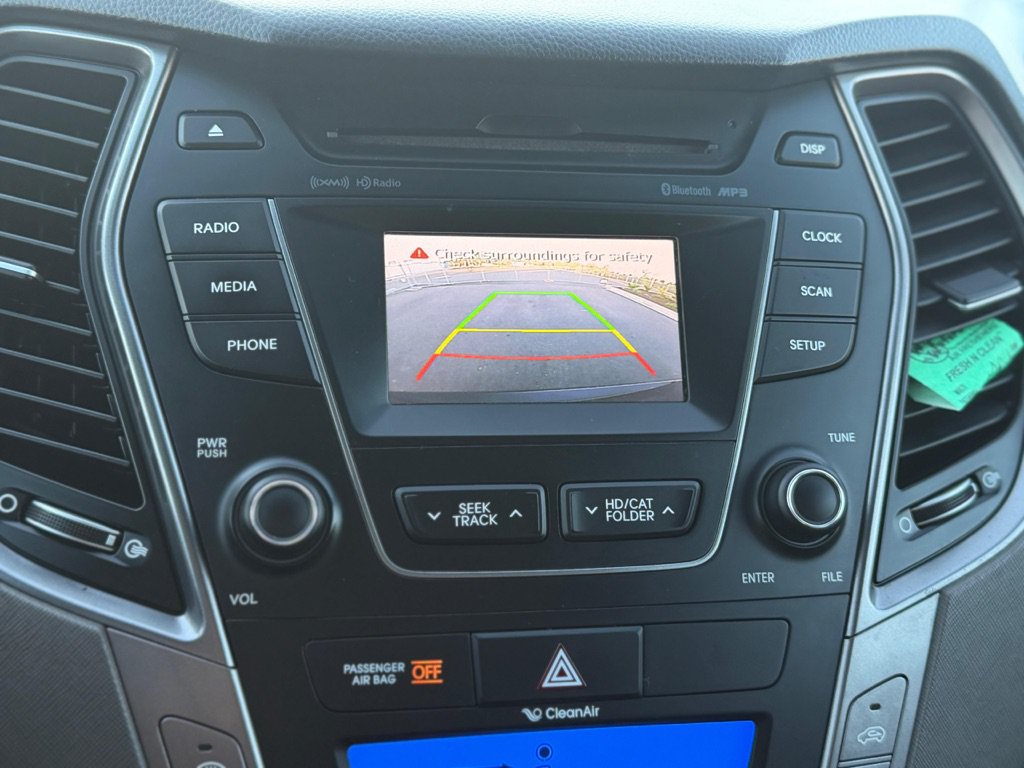 Used 2015 Hyundai Santa Fe GLS w/ Option Group 02 AWD/4WD image 16