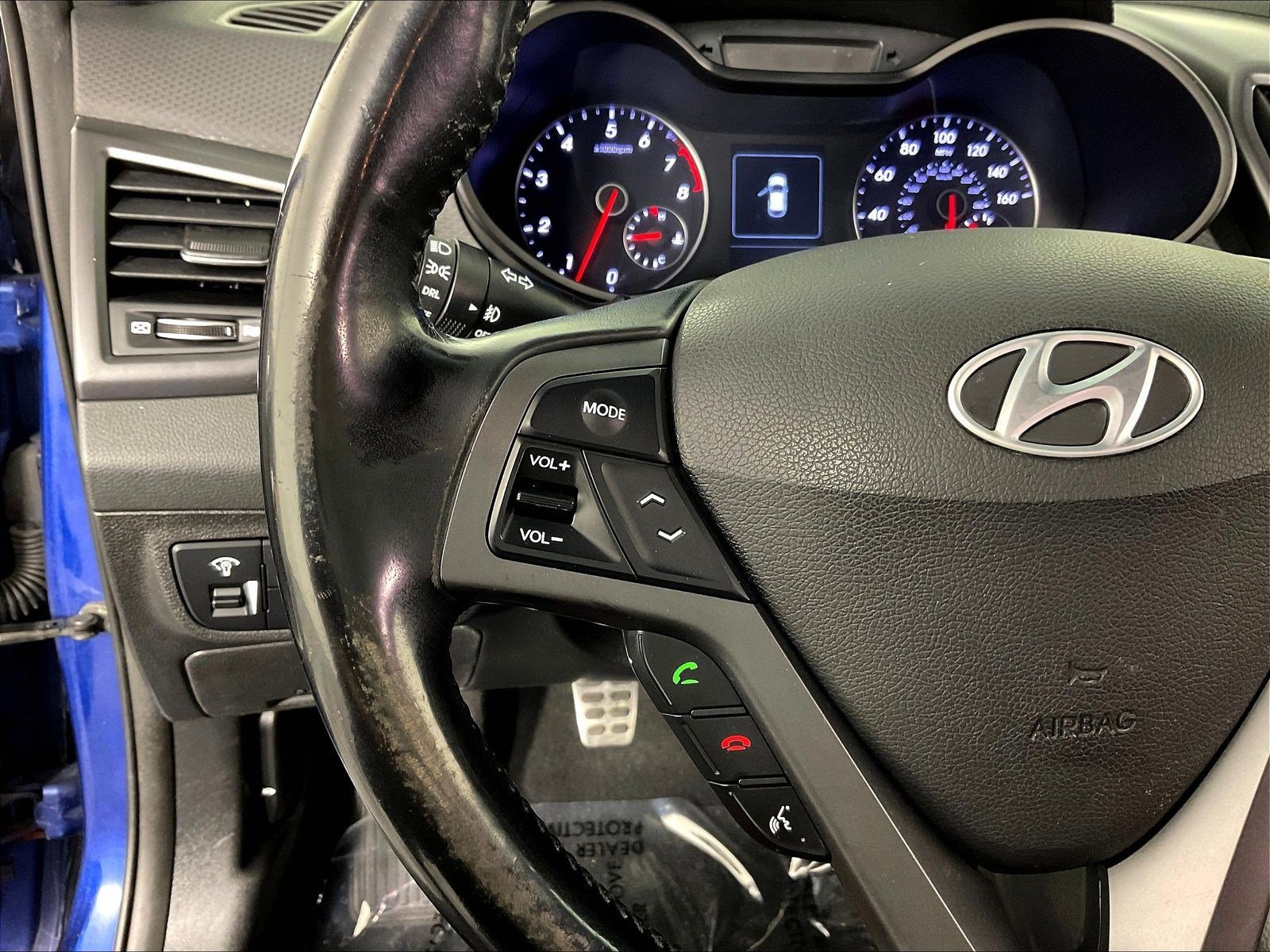 Used 2016 Hyundai Veloster Turbo R-Spec FWD image 11