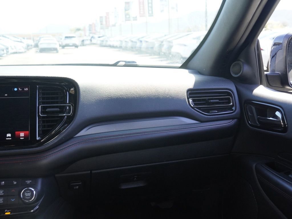 Used 2023 Dodge Durango GT image 22