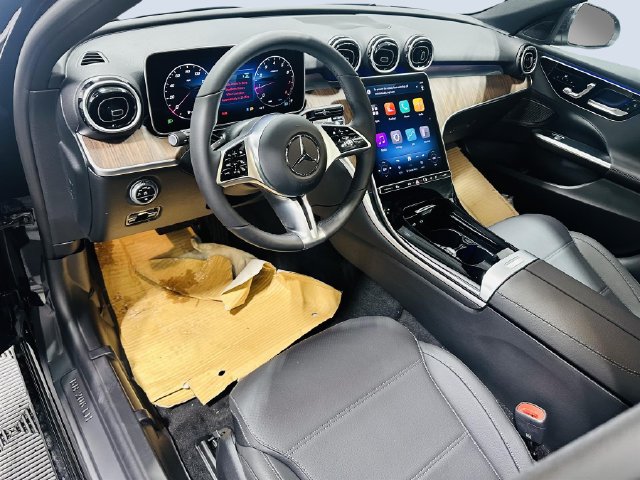 Used 2026 Mercedes-Benz C 300 4MATIC Sedan image 5