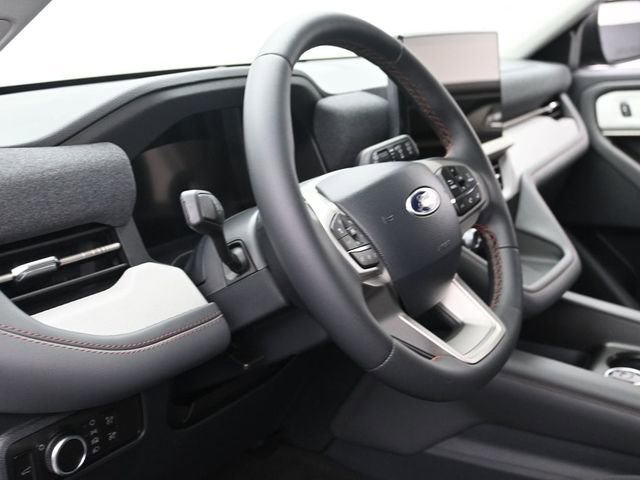 New 2026 Ford Explorer Active image 15