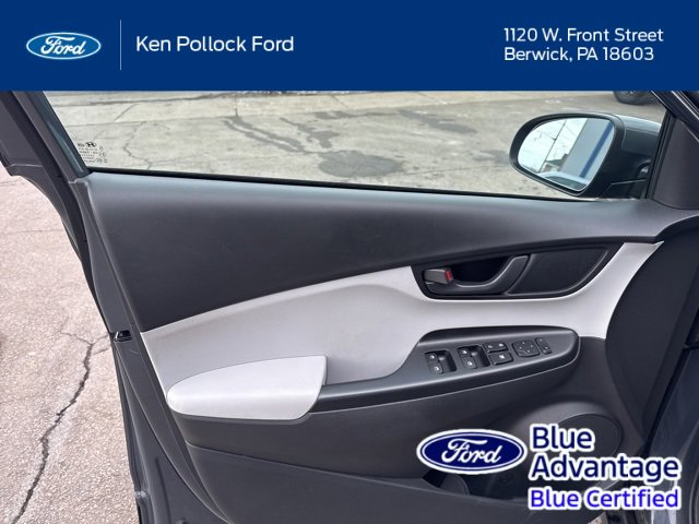 Used 2023 Hyundai Kona SEL w/ Cargo Package image 14