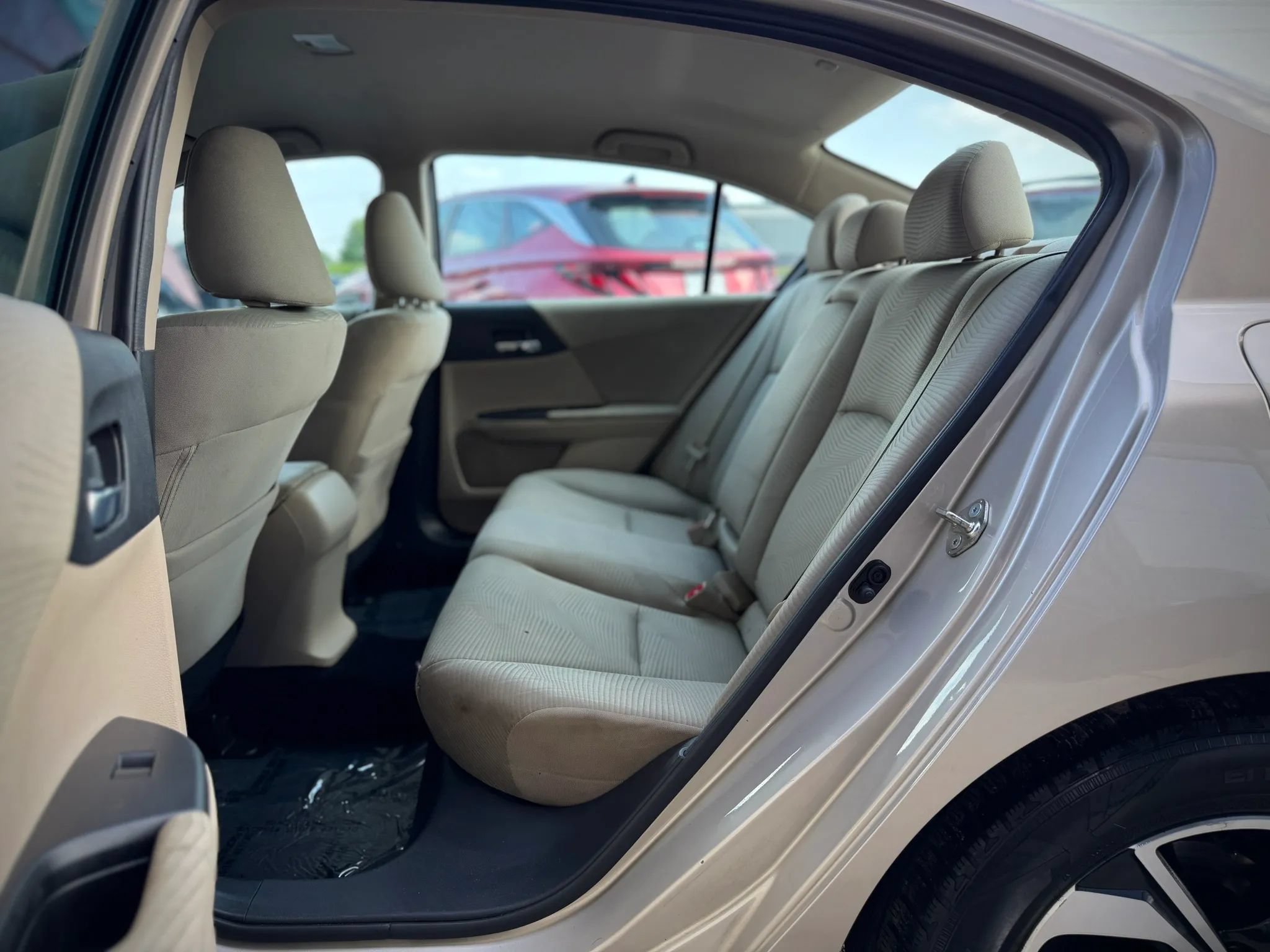 Used 2017 Honda Accord LX image 13