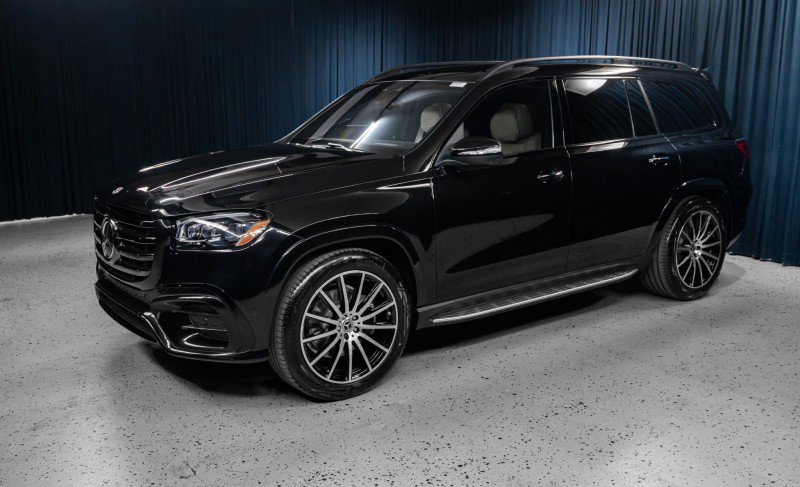 New 2026 Mercedes-Benz GLS 580 4MATIC