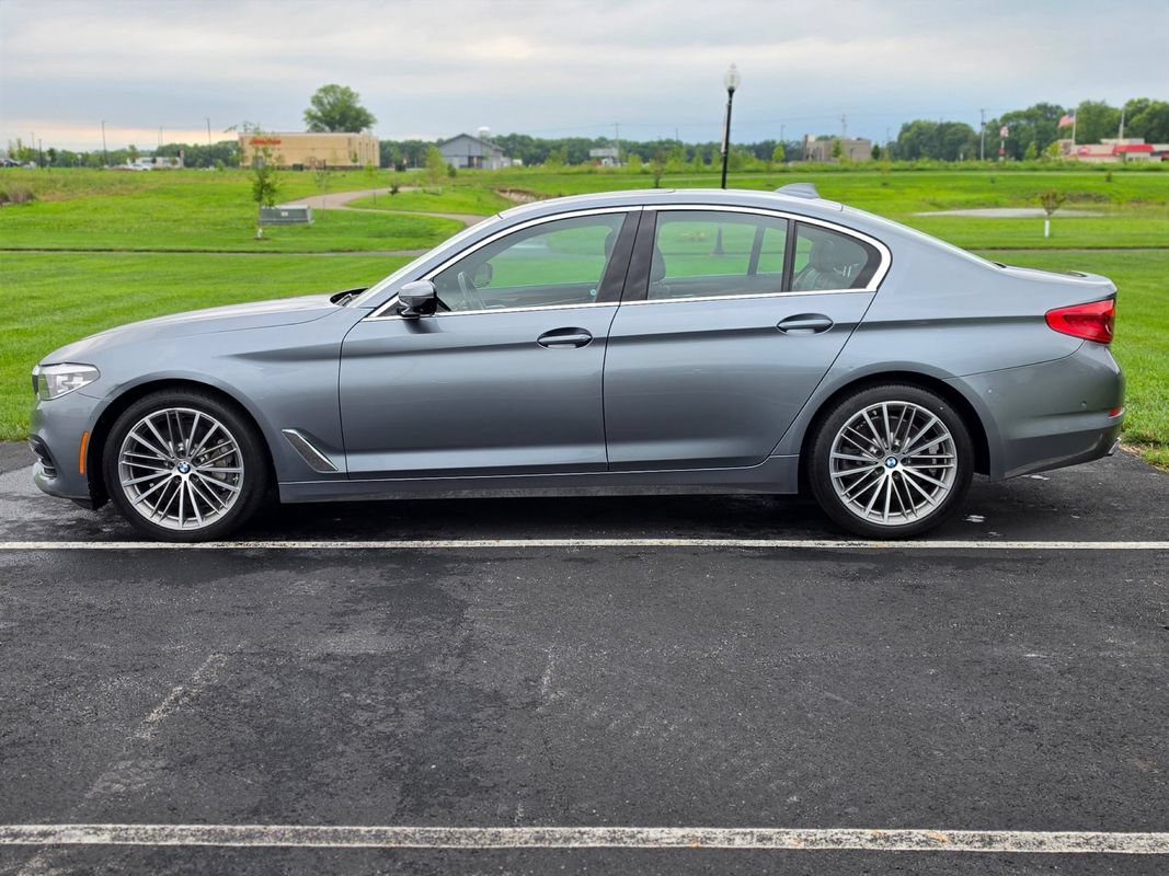 Used 2019 BMW 540i xDrive w/ Premium Package AWD/4WD image 8